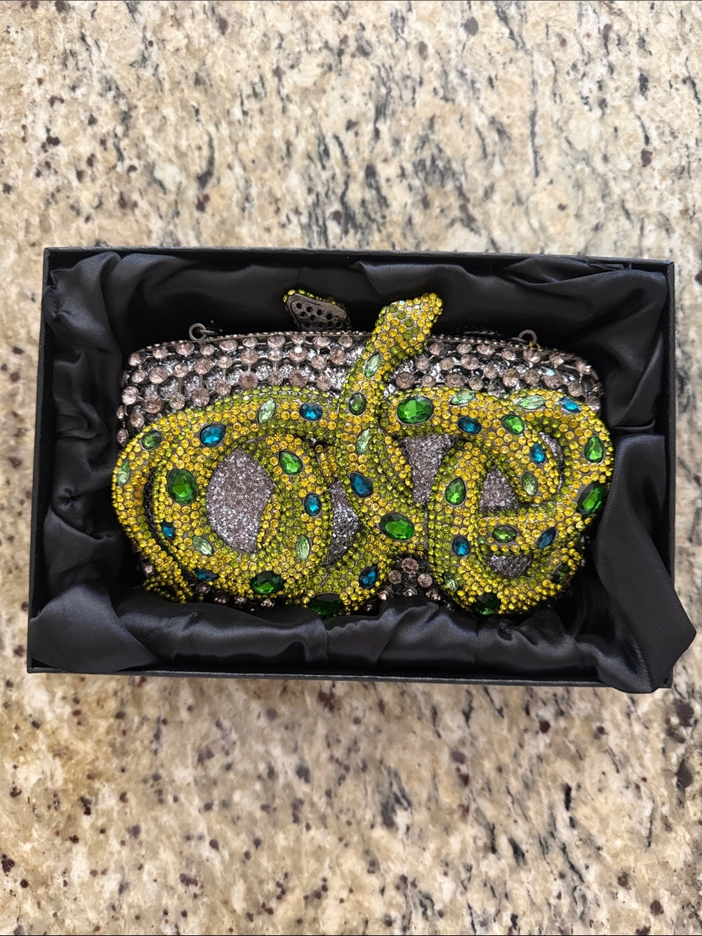NWT Embellished Snake Crystal Clutch - Green Rhinestone Evening Bag